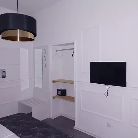 Lorenzzo Diocletian's Palazzo Storico